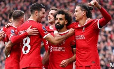 开云在线直播-巴黎圣日耳曼大胜利物浦巴萨龙卷风式进攻的简单介绍