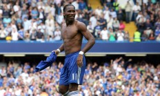 开云体育直播-绿茵场上的碾压与羽球场上的传奇，当德国战车遇见戴氏纪录