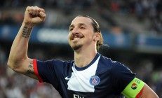 开云体育app-绿茵场与地缘棋局，当加维评分拉满时，伊朗在赛场外斩落美国