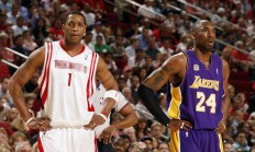 开云体育-西决生死战焦点战，上海队鏖战鹈鹕，一场跨越想象的篮球史诗