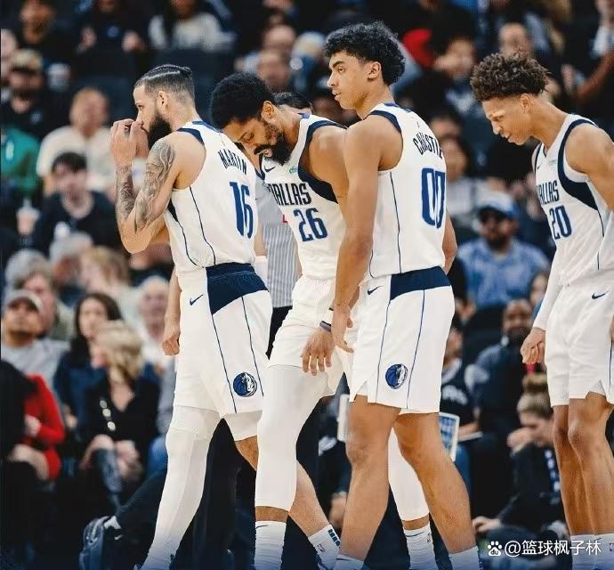 包含独行侠鏖战马刺,伦纳德关键制胜的词条 包含独行侠鏖战马刺,伦纳德关键制胜的词条