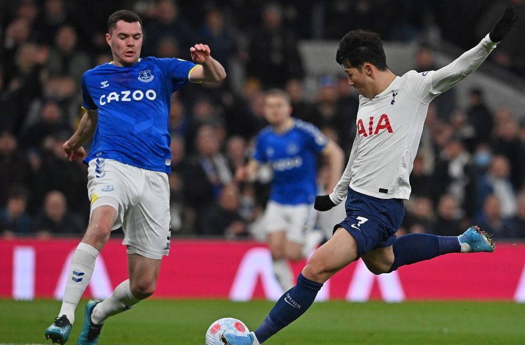 关于斯洛文尼亚客场逼平俄罗斯，出线形势一览无余的信息