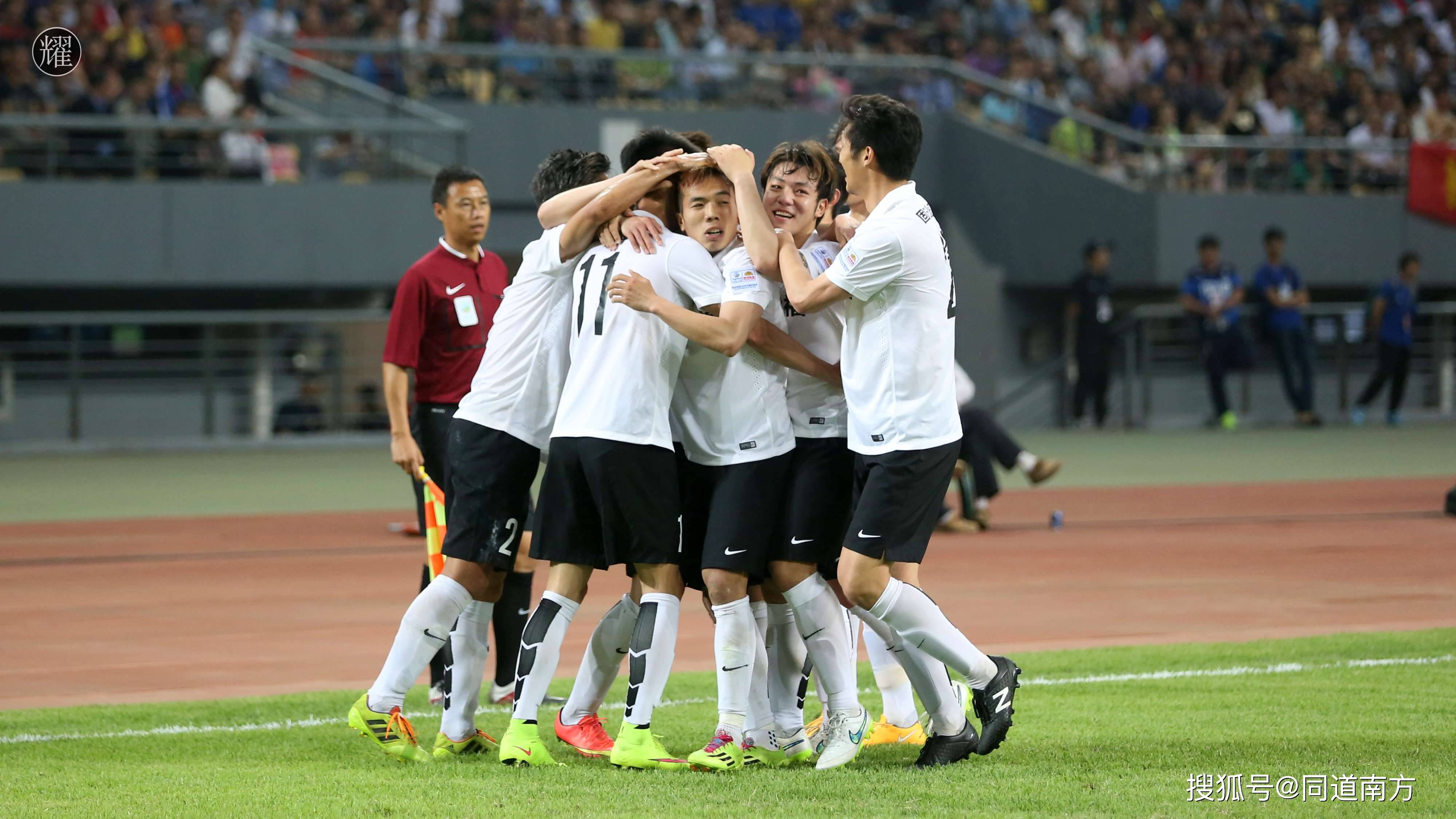 包含河北华夏主场遭遇困境，寻求突破的词条