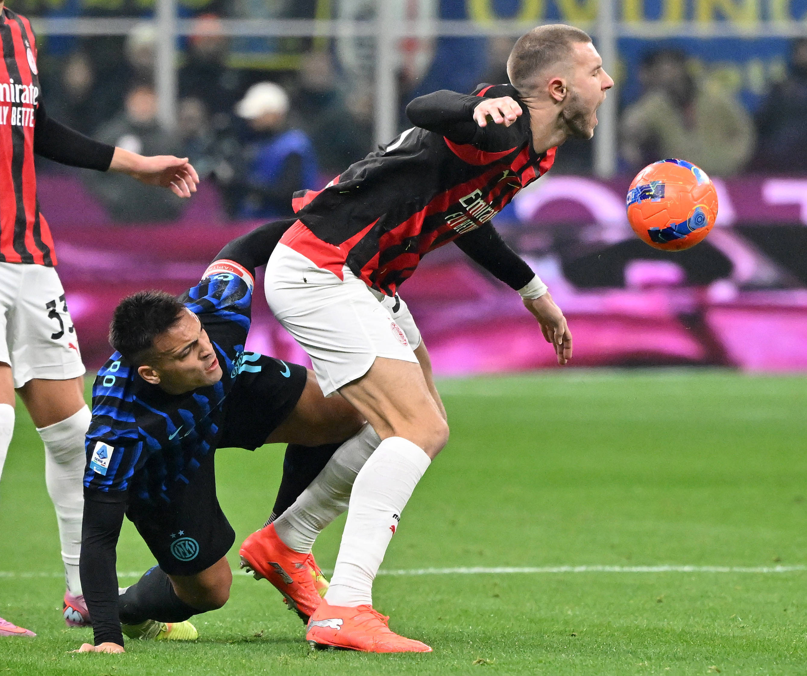 包含国际米兰力克法国,C罗带队取胜的词条 包含国际米兰力克法国,C罗带队取胜的词条