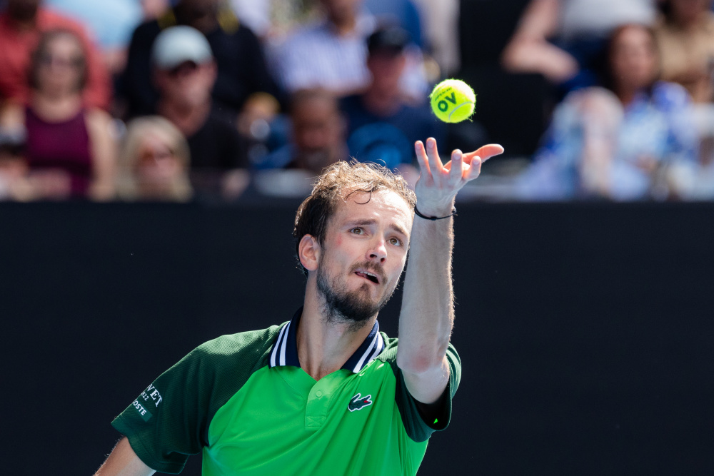 关于温网横扫美网,梅德韦杰夫惊艳四座的信息 关于温网横扫美网,梅德韦杰夫惊艳四座的信息