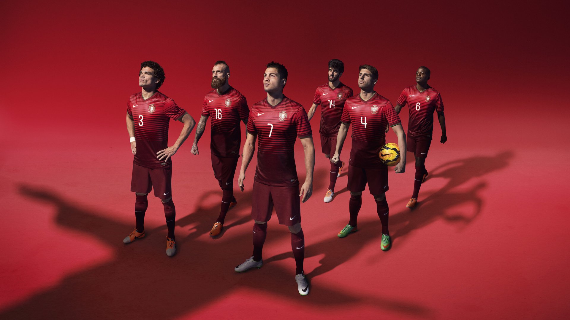 绿茵场上的逆流，比利亚雷亚尔力克西班牙，美加墨世界杯前奏的意外变奏